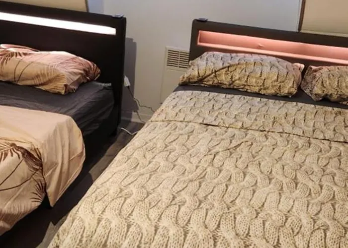 Aparthotel Location T2 *